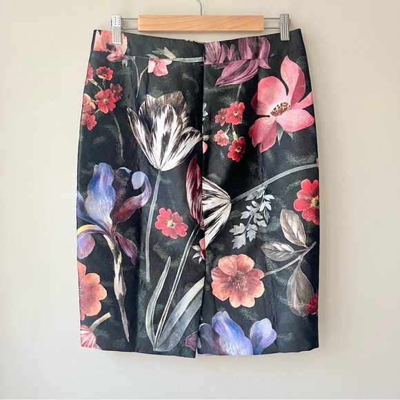 J. Crew Collection | Jacquard Midnight Dutch Floral Print Pencil Skirt - Picture 2 of 5